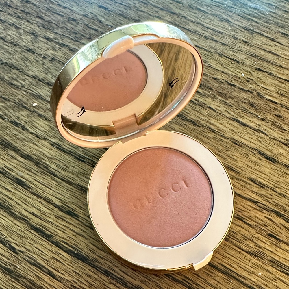 Gucci Luminous Matte Beauty Blush